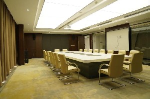 浙(zhe)江杭機磨(mo)床智能制(zhi)造基地辦(ban)公環境