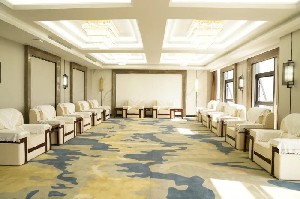 浙(zhe)江杭機磨(mo)床智能制(zhi)造基地辦(ban)公環境