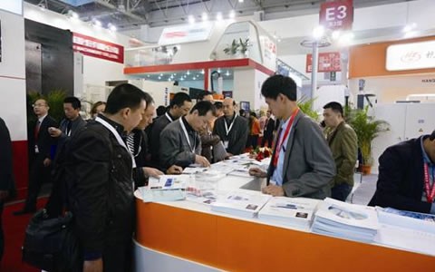 杭(hang)機股份(fen)精彩亮(liang)相CIMT