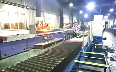 杭機(ji)股份重(zhong)視回訪(fang)、用心服(fu)務