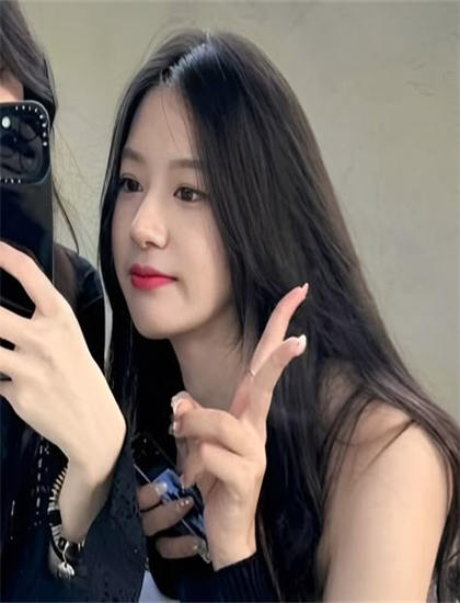 《碎玉下的亡灵》悬念设置现象级的：叙事技巧与观众心理，发布会实录